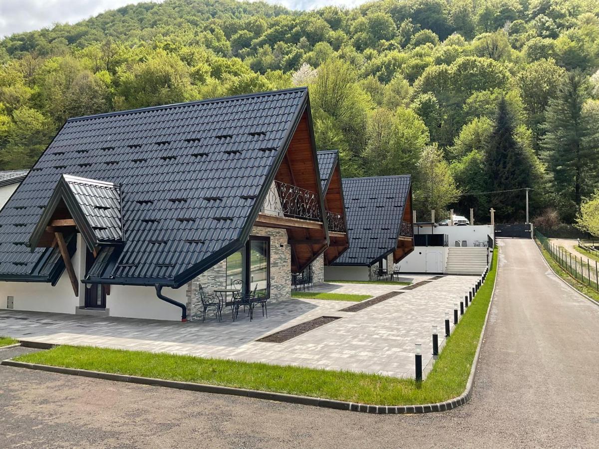 Holiday Houses Green Queen Біхач Екстер'єр фото