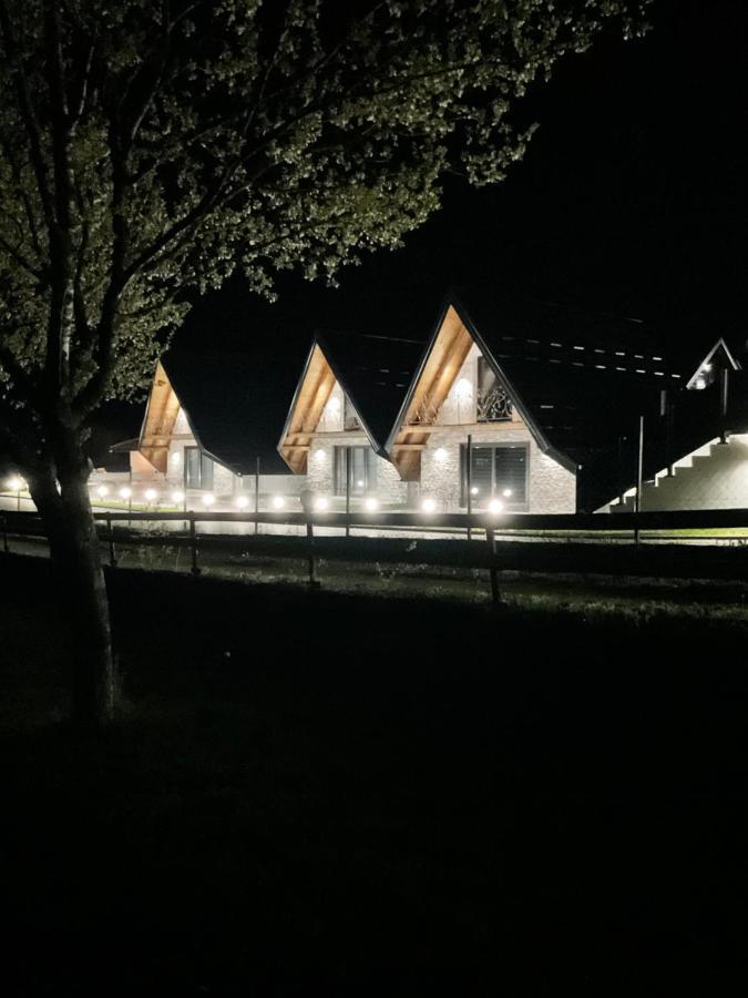 Holiday Houses Green Queen Біхач Екстер'єр фото