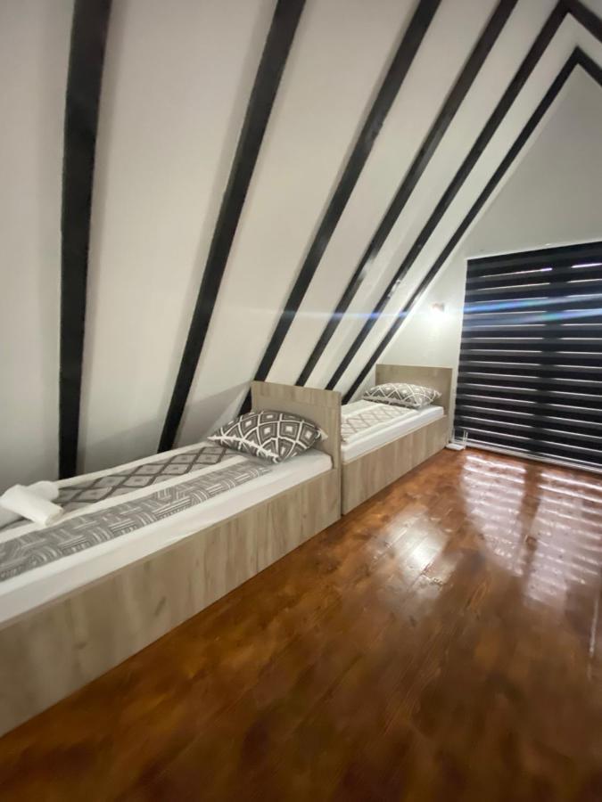 Holiday Houses Green Queen Біхач Екстер'єр фото