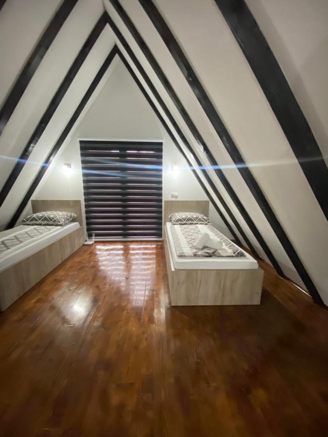 Holiday Houses Green Queen Біхач Екстер'єр фото