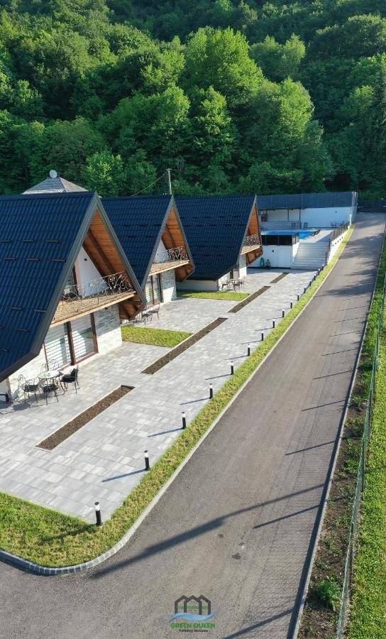 Holiday Houses Green Queen Біхач Екстер'єр фото